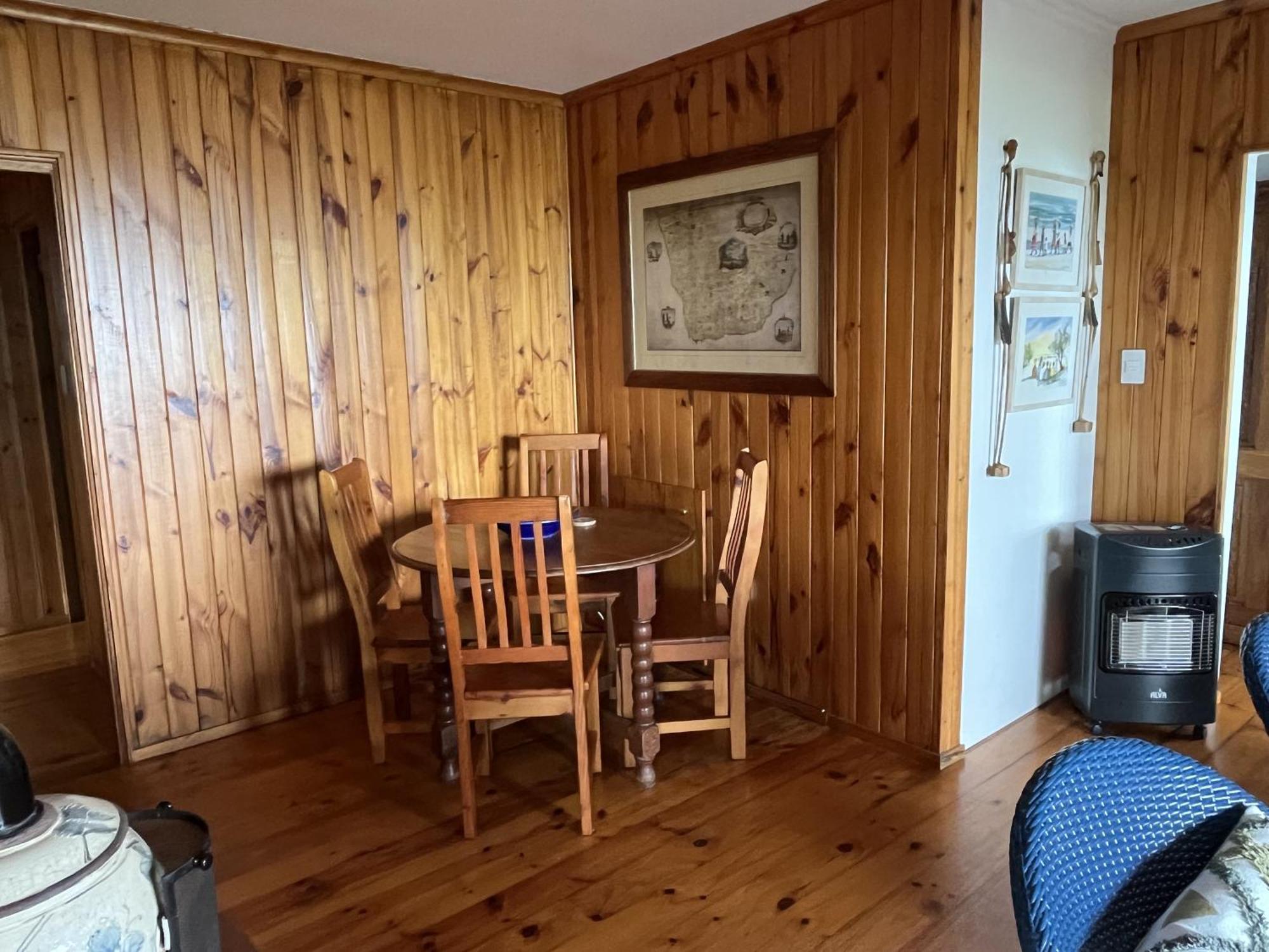 Peaceful Guest Suite With Balcony Views And Garden Setting برنتون على البحر المظهر الخارجي الصورة