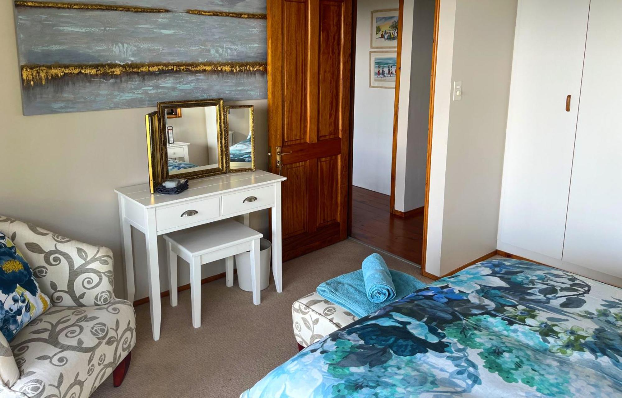 Peaceful Guest Suite With Balcony Views And Garden Setting برنتون على البحر المظهر الخارجي الصورة